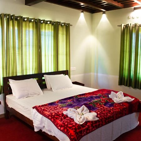 7Th Heaven Resort Вагамон Экстерьер фото