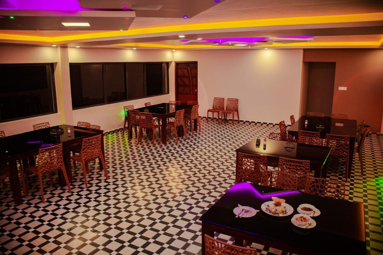 7Th Heaven Resort Вагамон Экстерьер фото